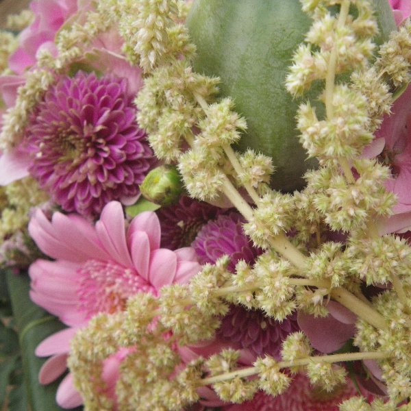sommerlicher Blumenstrauß in rosa Bild 2